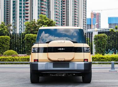 方程豹-方程豹-钛7