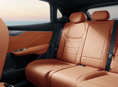 深蓝汽车-深蓝S05