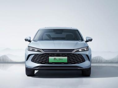 比亚迪-比亚迪-秦L