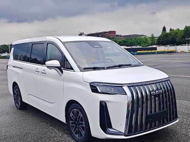 北京汽车制造厂锐胜M8新能源