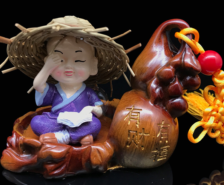 汽车摆件小和尚