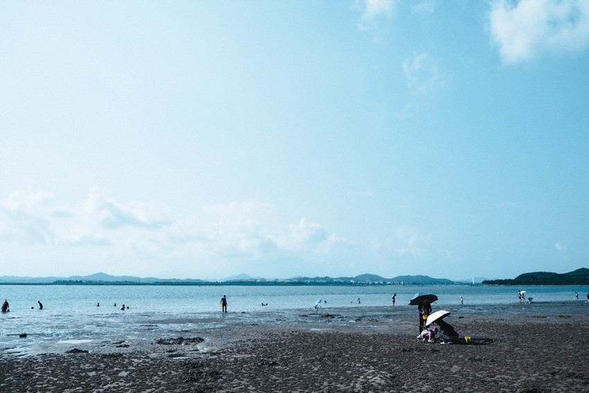 成都-南宁-房城港-企沙-古鱼村-白浪滩-东兴