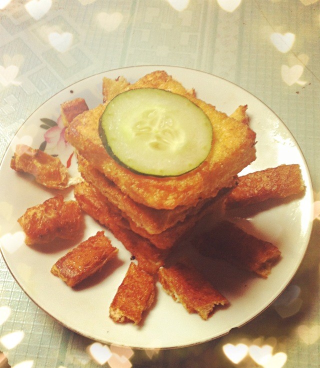 简单营养早餐黄金土司夹火腿