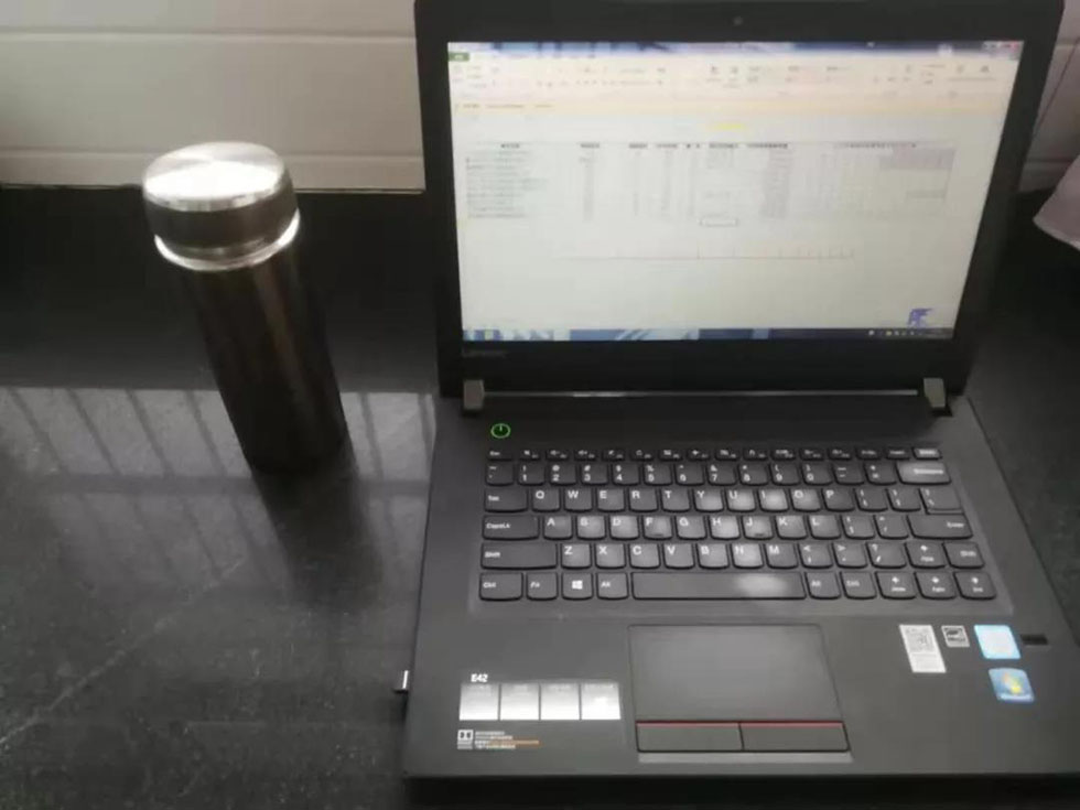 支持疫情防控，他主动推迟了婚礼！