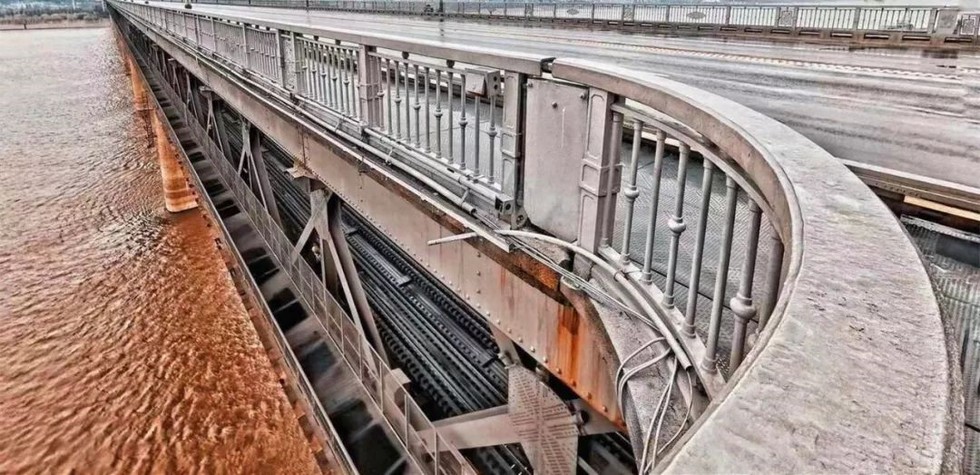 “封城”后，普通东风人都经历了什么？