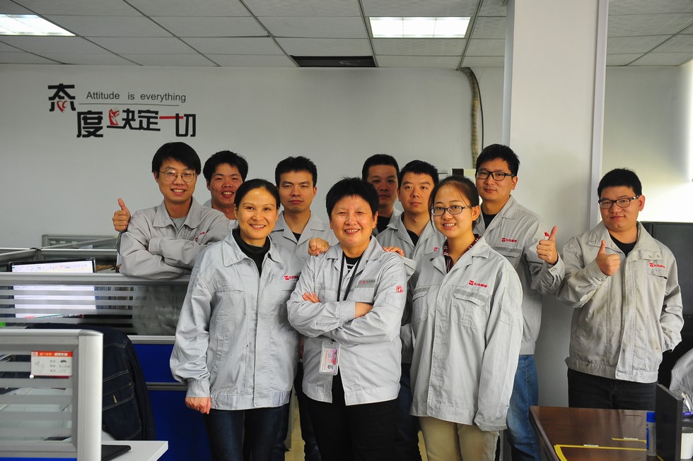 东风模具冲压技术有限公司：变革实干 闯出新天地