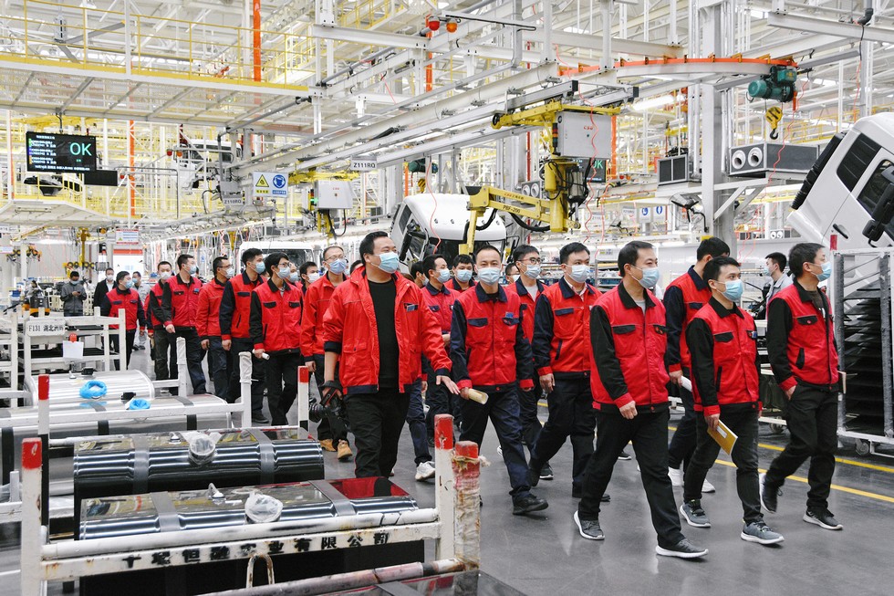 东风商用车与湖北三宁深度合作