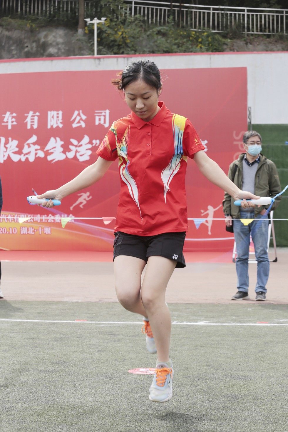 东风汽车有限公司举行第八届“开心工作 快乐生活”员工健身展示赛