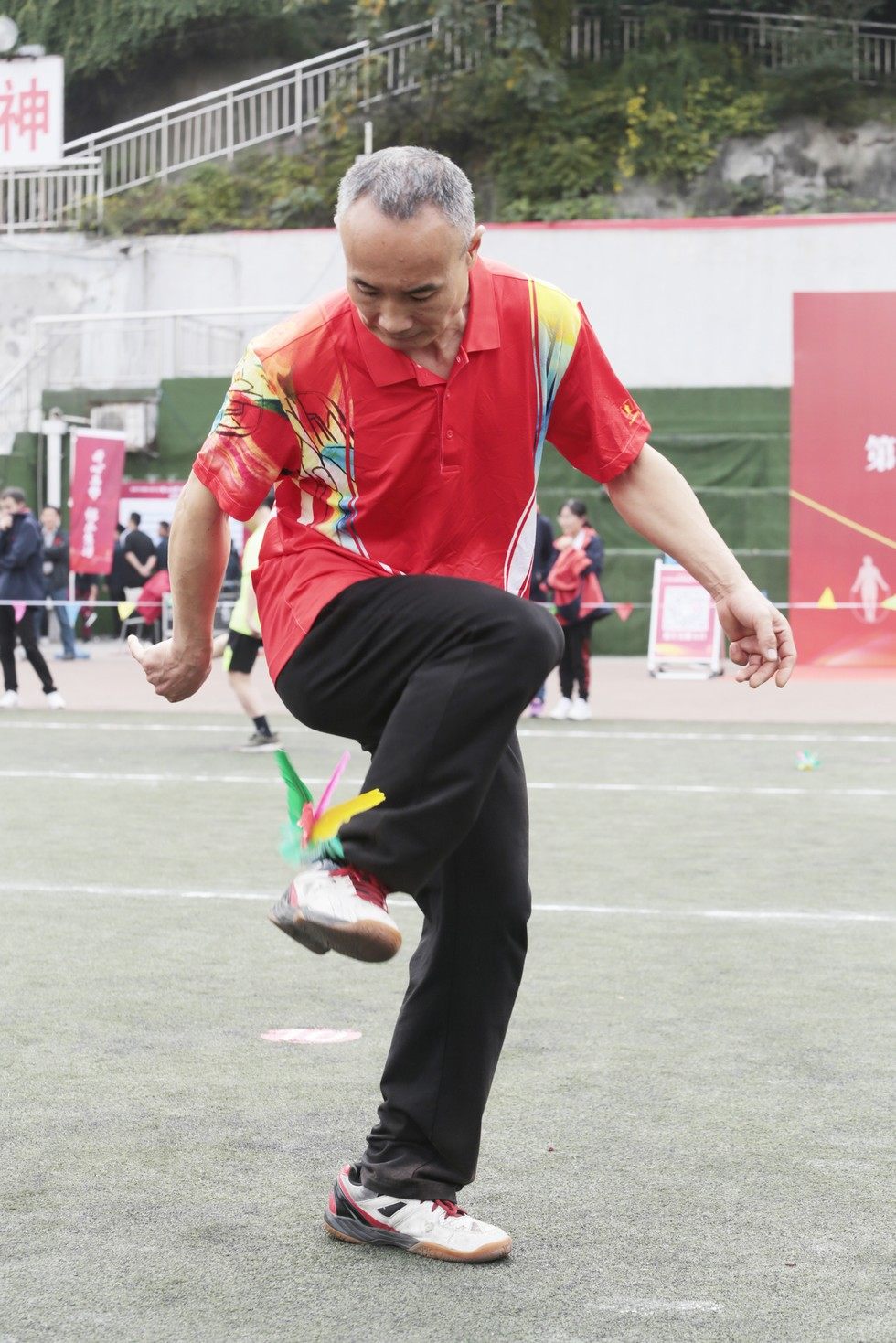 东风汽车有限公司举行第八届“开心工作 快乐生活”员工健身展示赛