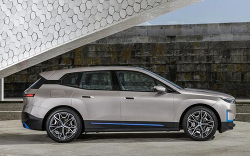宝马纯电动汽车BMWiX计划2022年年初上市续航超过480公里