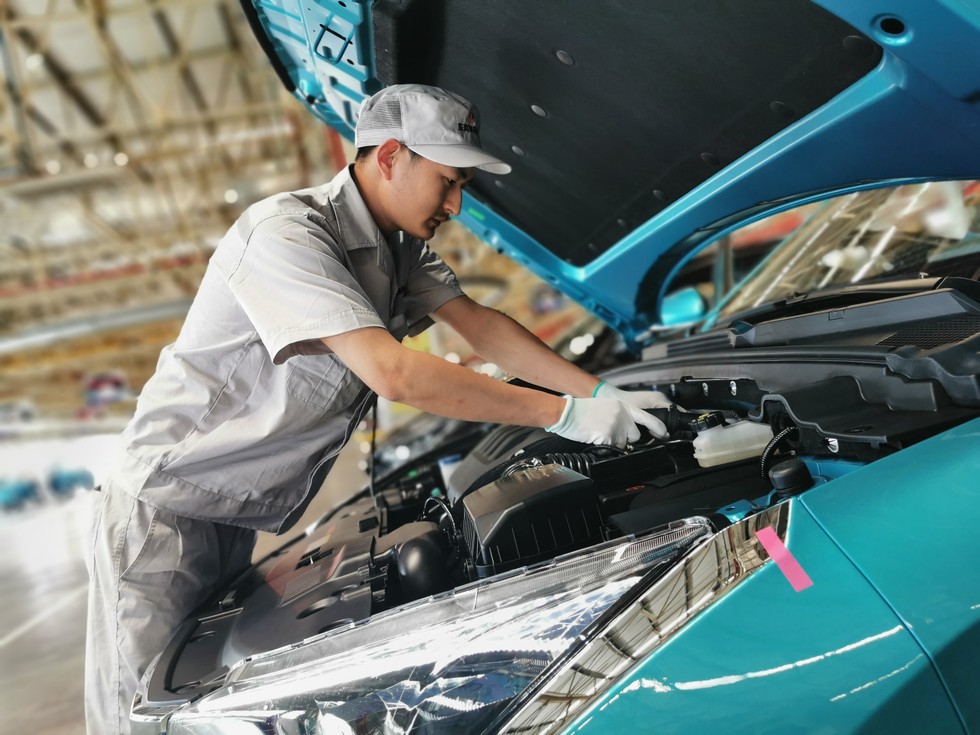 为工匠成长筑平台、搭舞台、设擂台