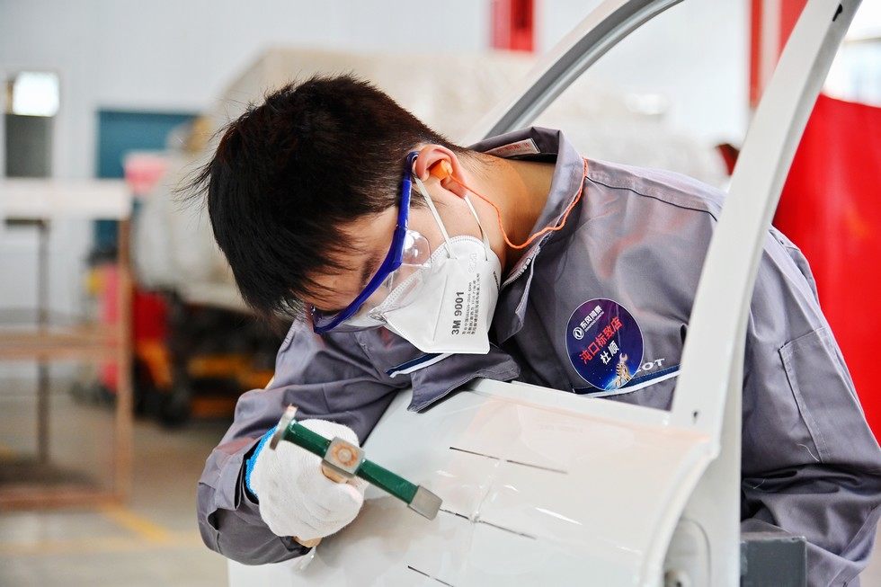 东风鸿泰公司举行第六届职工技能大赛