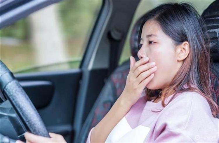 电动汽车：续航跑多远，才能取代燃油车？