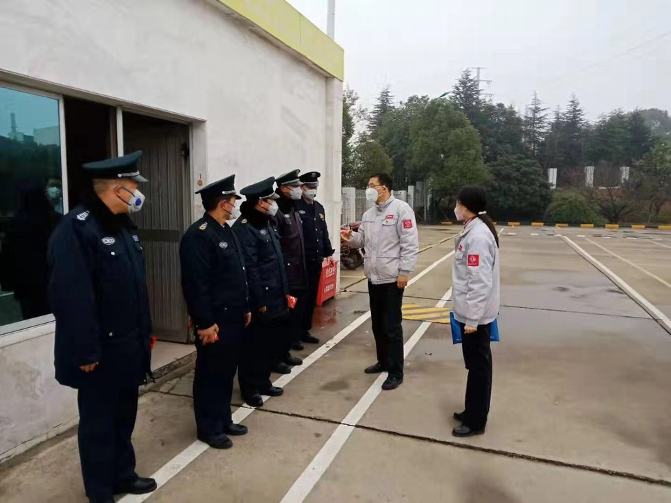 东风汽车股份各级党组织带领党员全力战疫