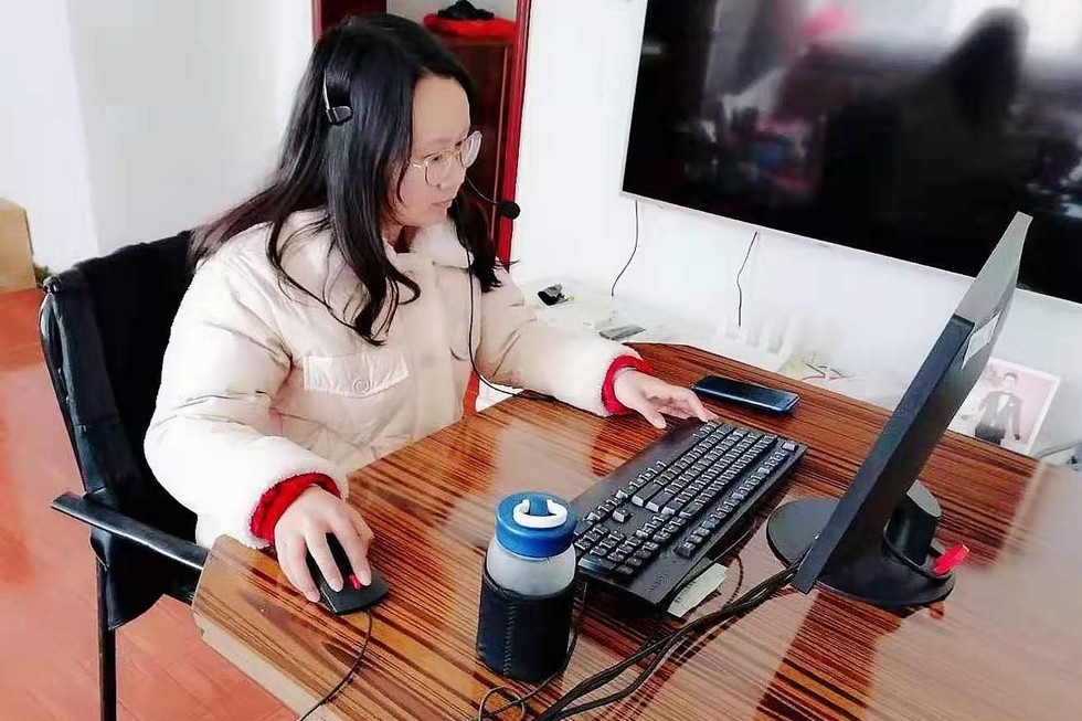 东风鸿泰客服业务实行“家庭坐席”