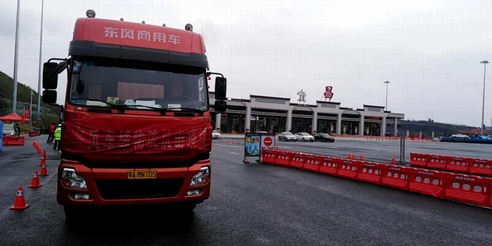 逆行千里送“弹药”，东风人与时间赛跑