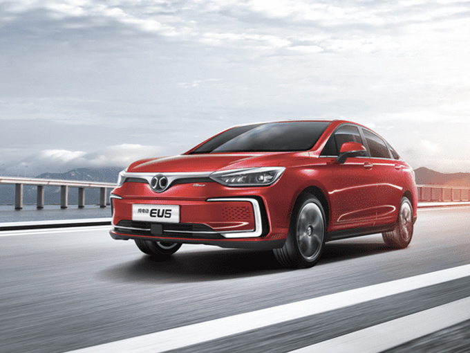 北汽新能源年产能大幅提升38.8%将生产EU系列