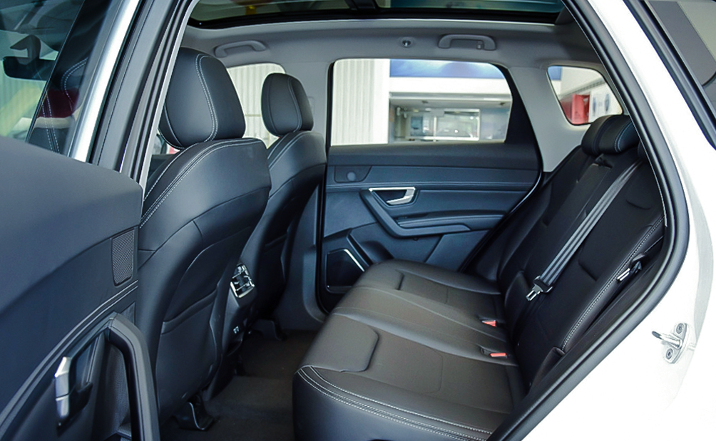 售价9.28万元，升级NFC钥匙和“CN95级”滤网，宋Pro手动挡重磅上市