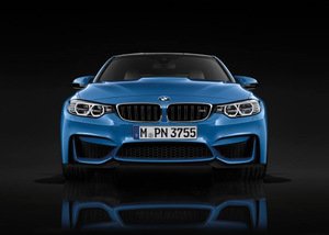 经过长时间的等待宝马展示了全电动的i4轿车