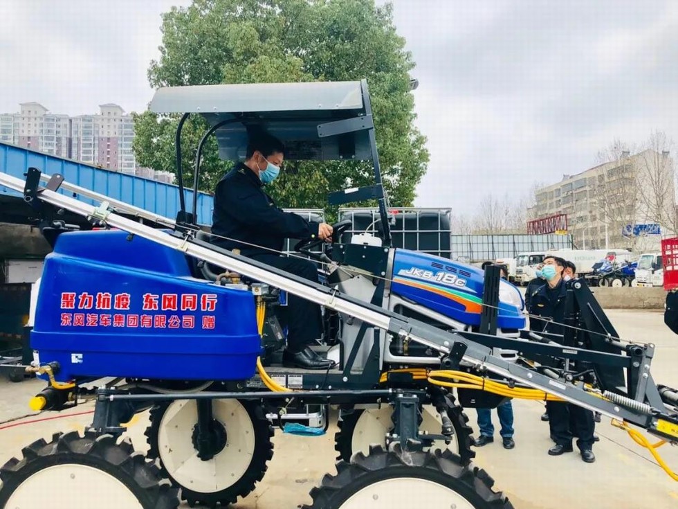 战“疫”之时，一面锦旗背后的东风力量！