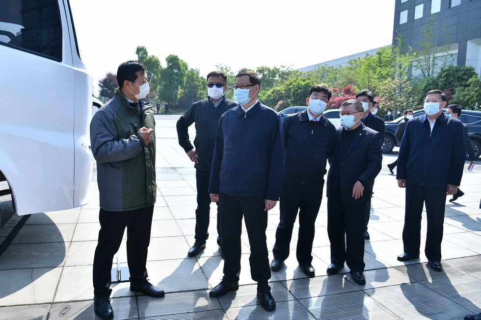 湖北省委书记应勇调研东风公司