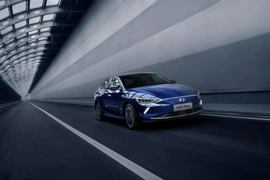 菲斯塔EV：20万内合资纯电动汽车