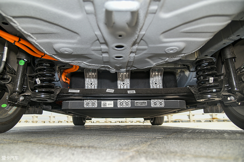 二十万元级选择：吉利几何A、广汽新能源AionS