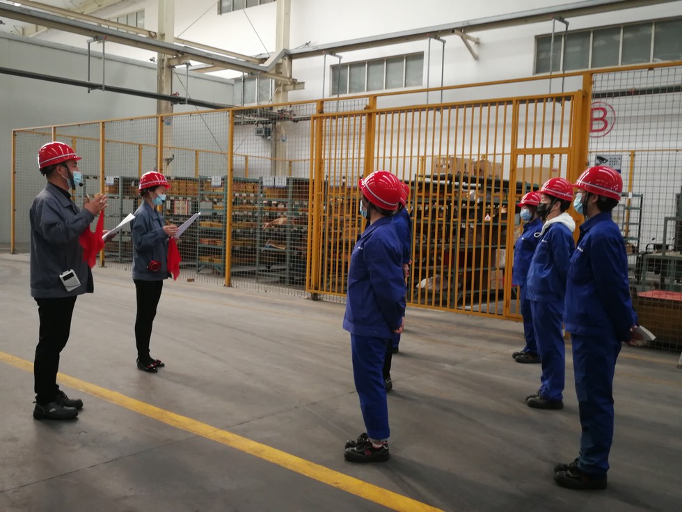 东风德纳车桥襄阳工厂：快板唱廉