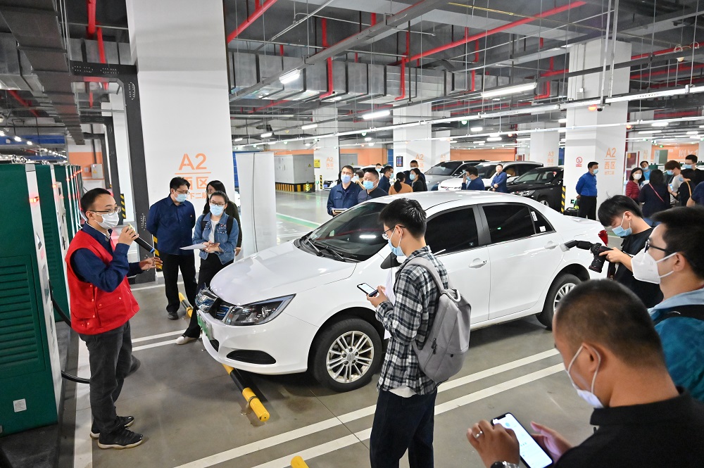 “新基建”新场景！北京地区规模最大的集中式电动汽车充电站建成投运