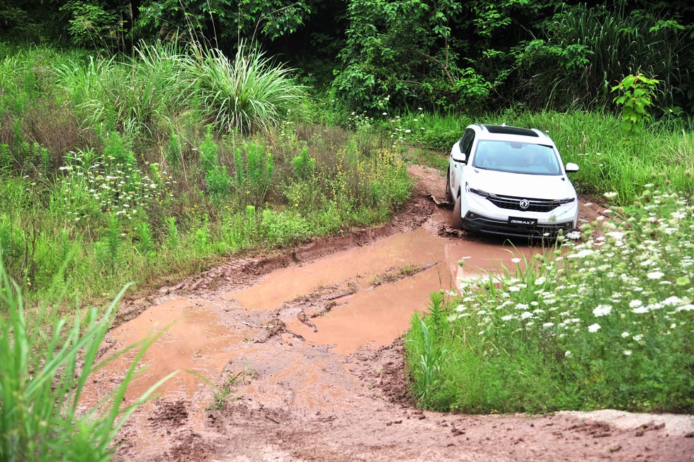 数十万网友见证AX7硬核品质