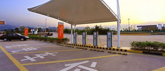 开电动汽车自驾游注意事项有这些