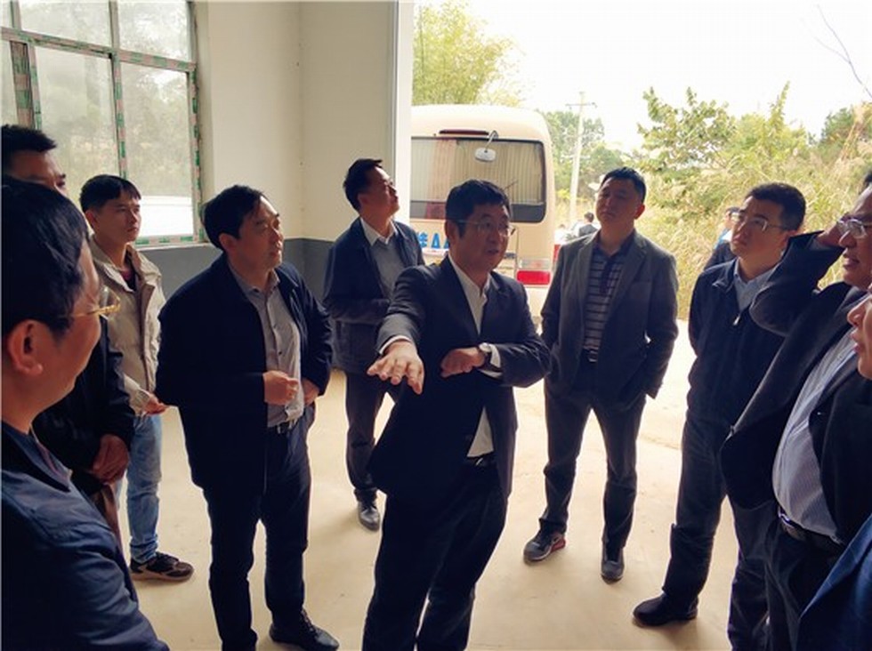 【图片背后的扶贫故事】赵书良一行赴广西马山县扶贫攻坚调研