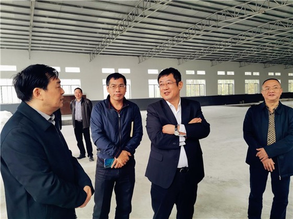 【图片背后的扶贫故事】赵书良一行赴广西马山县扶贫攻坚调研