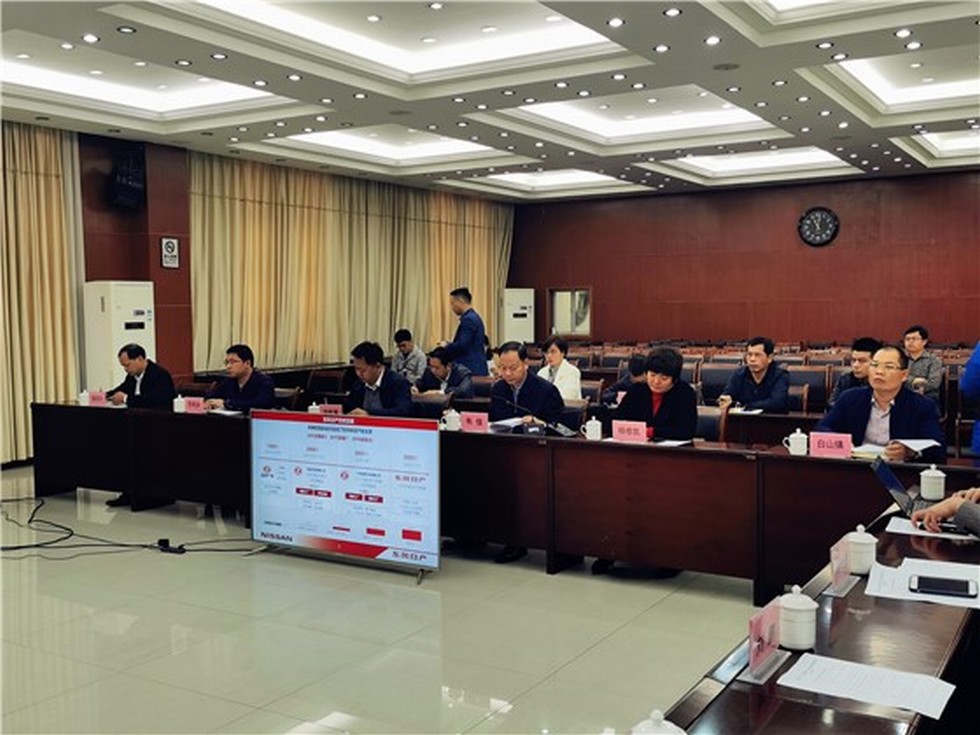 【图片背后的扶贫故事】赵书良一行赴广西马山县扶贫攻坚调研