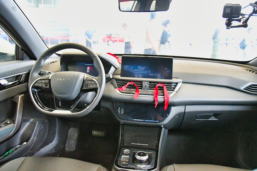 东风风神湖北特区奕炫GS、EV500双车试驾品鉴会举行