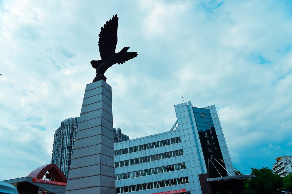 【视觉东风】再见，一线！