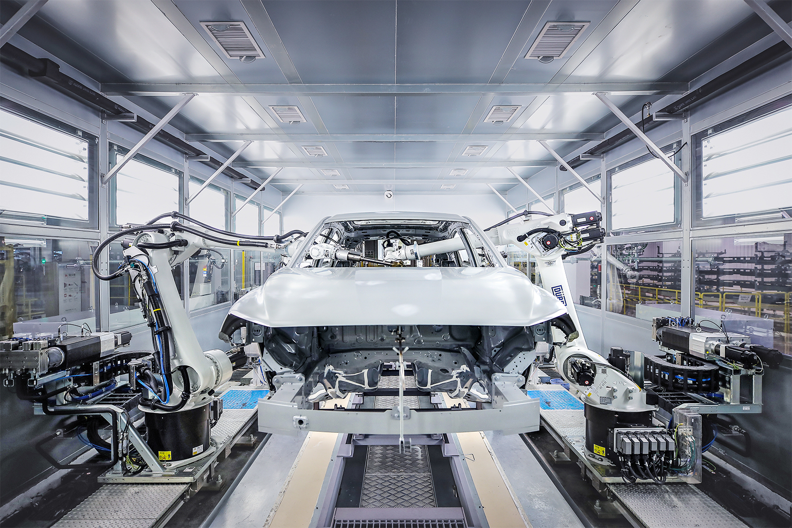 吉利汽车上半年销量突破53万辆 市占率持续提升