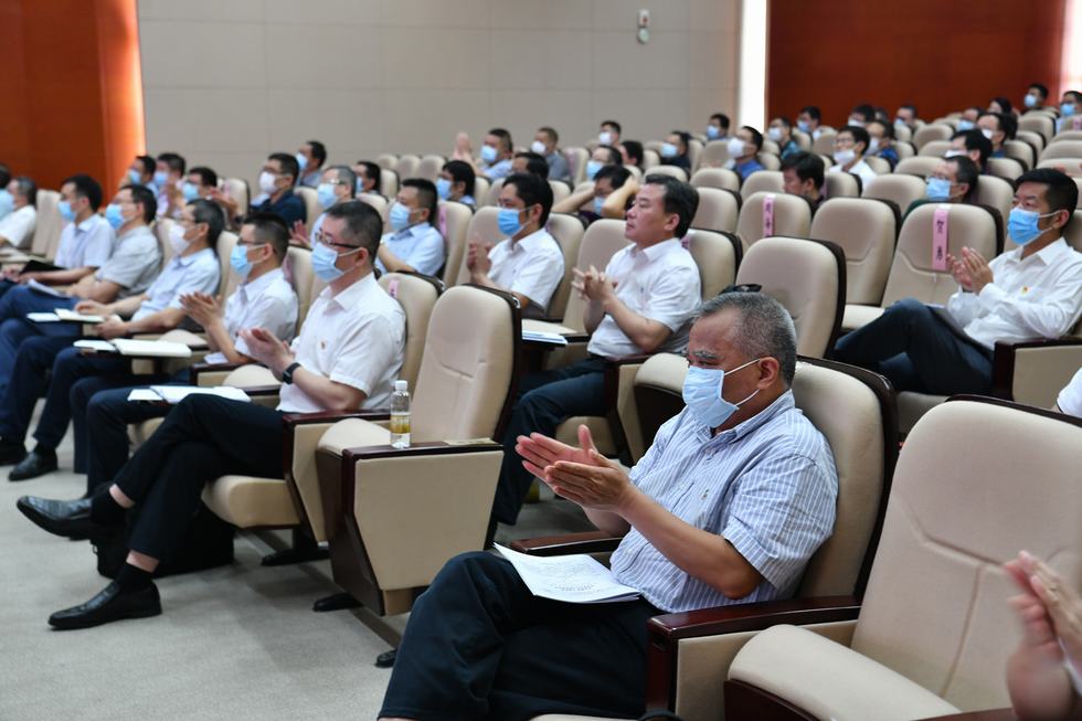 沧海横流 方显英雄本色