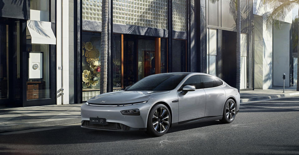 小鹏汽车P7 小鹏汽车携P7、G3i车型亮相成都车展,基于本土不断迭代“做更懂中国的智能汽车”