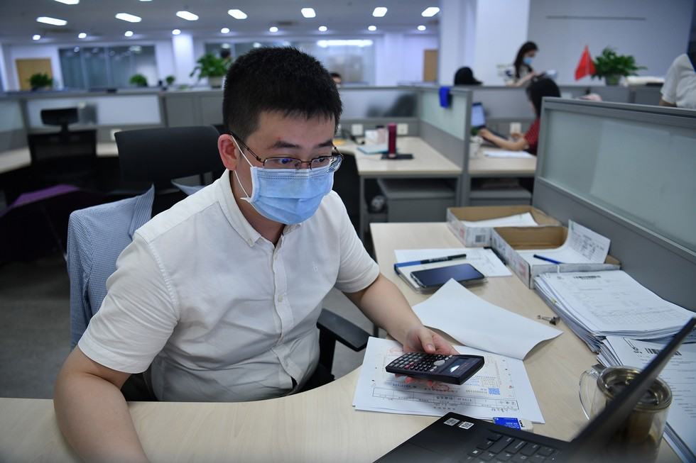 走进岚图 发现奋斗的小伙伴