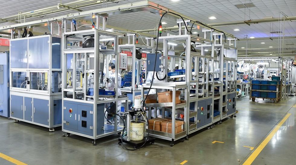 东风零部件公司：全线追击赶目标