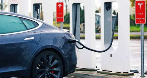 特斯拉是如何在电动汽车市场上占据主导地位的