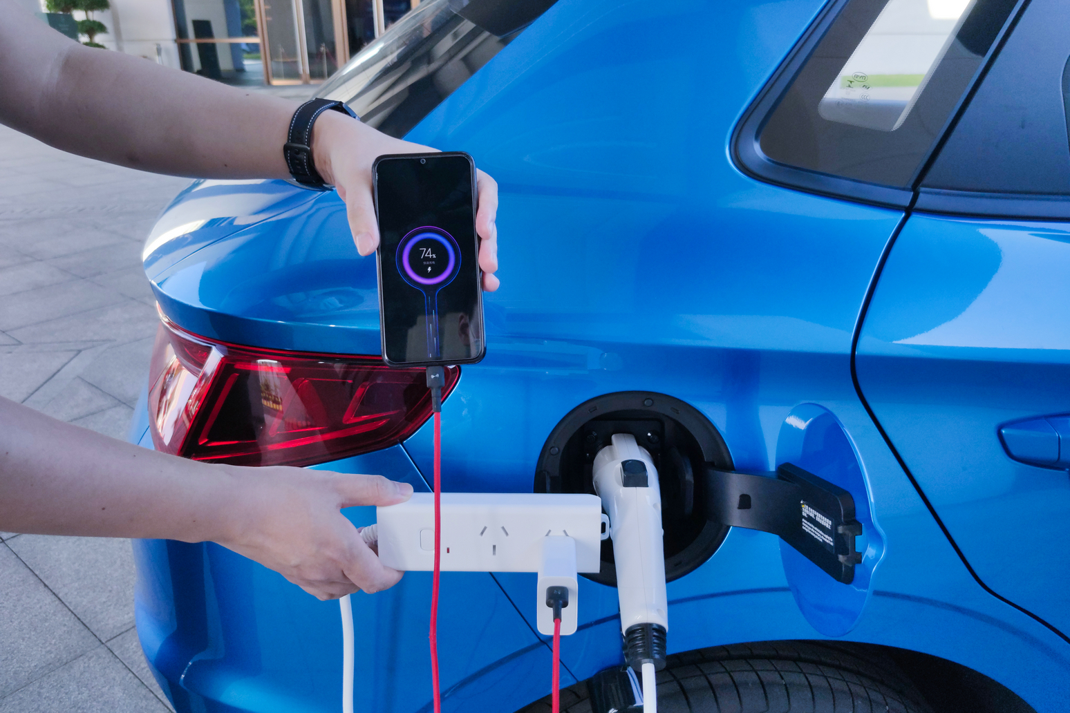 纯电颜值新主张！比亚迪e2升级版焕新上市，延续销冠实力！