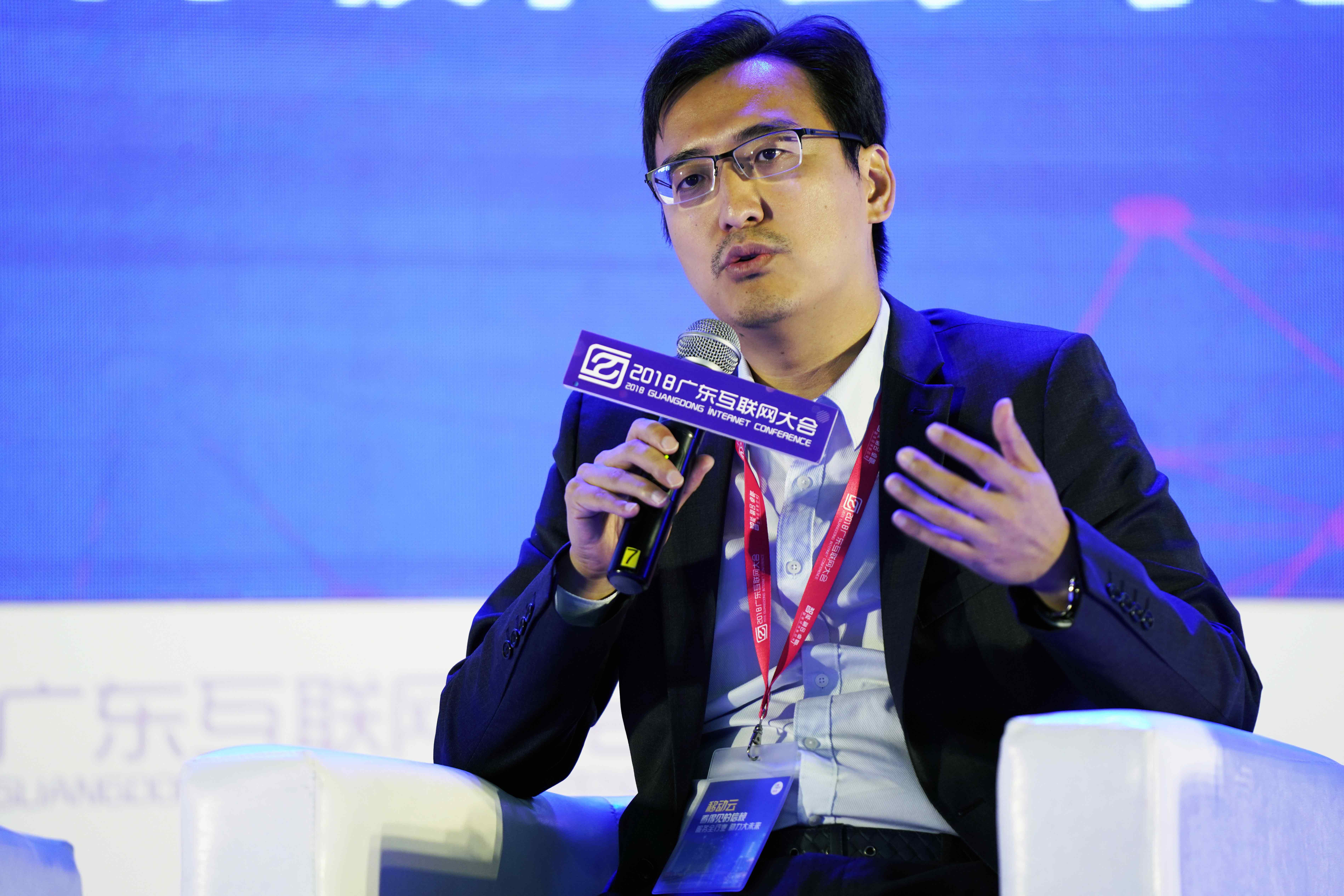 小鹏汽车首次亮相广东互联网大会 获年度十大互联网新锐企业奖