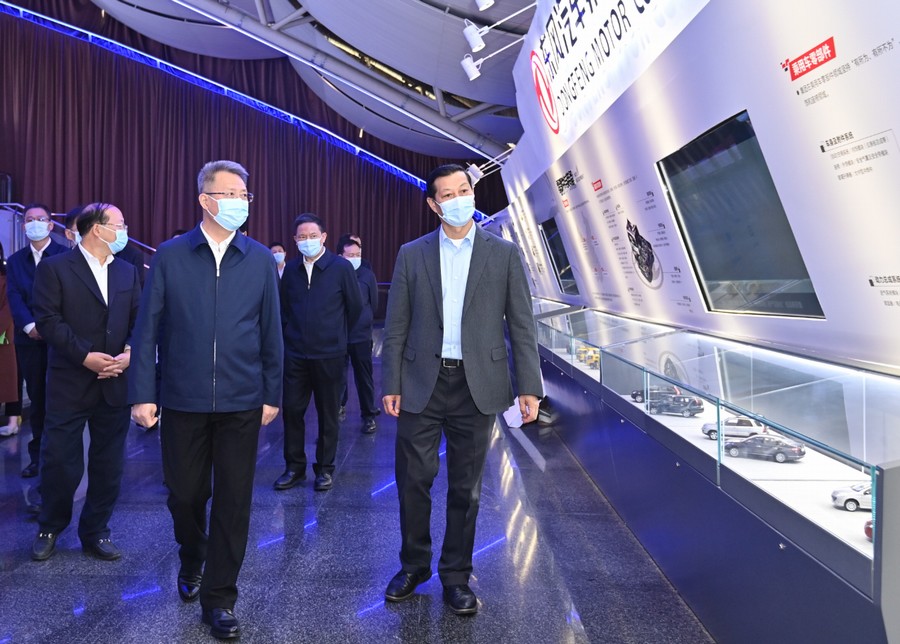 武汉市委书记郭元强到东风调研