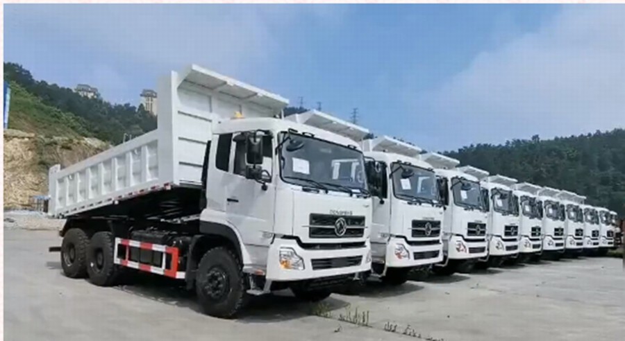 首批64辆东风车将发运南美市场