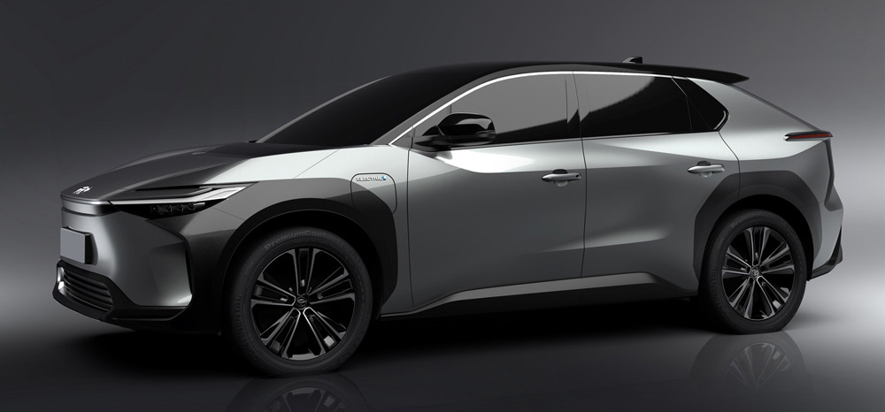 TOYOTA bZ纯电动专属系列首款车型bZ4X揭开神秘面纱，尽显别样自由