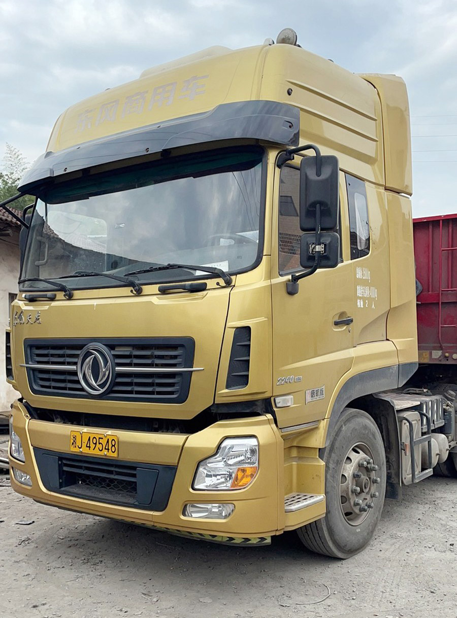 始于“一见钟情” 终于“值得信赖”——“铁粉”王平与东风商用车的故事