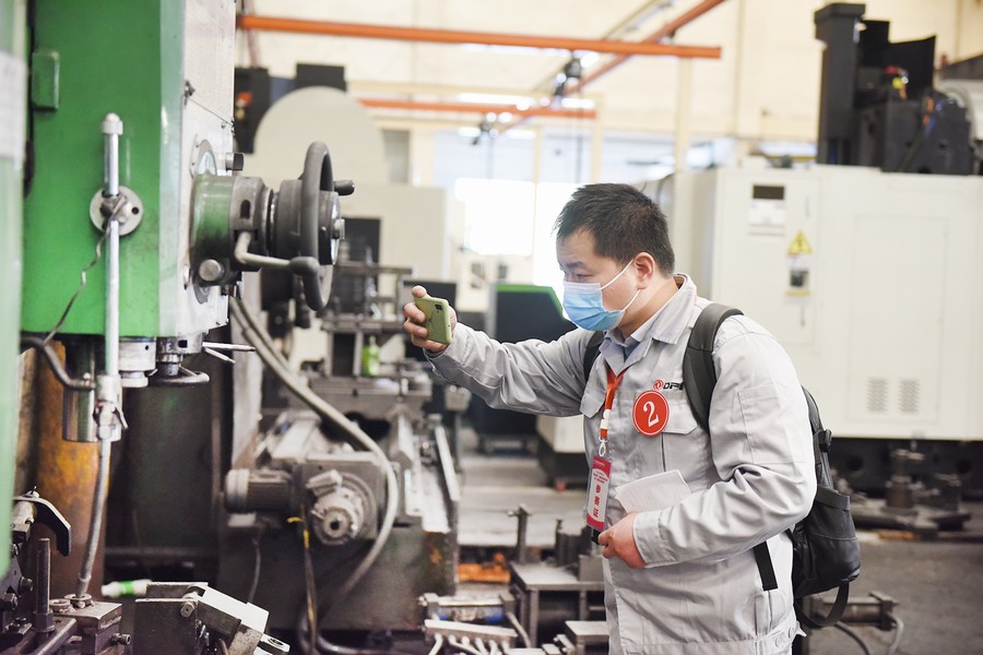 车城红叶飞 沙场秋点兵