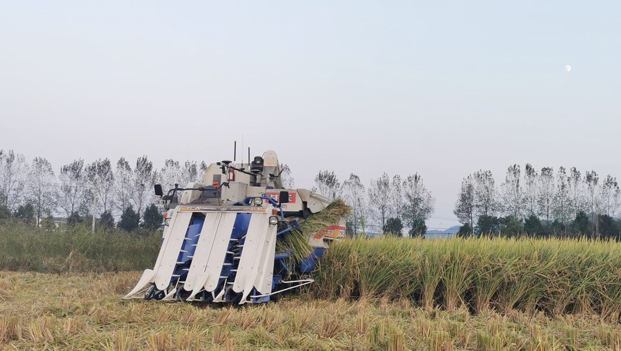 东风井关：智慧农机 驰骋田野